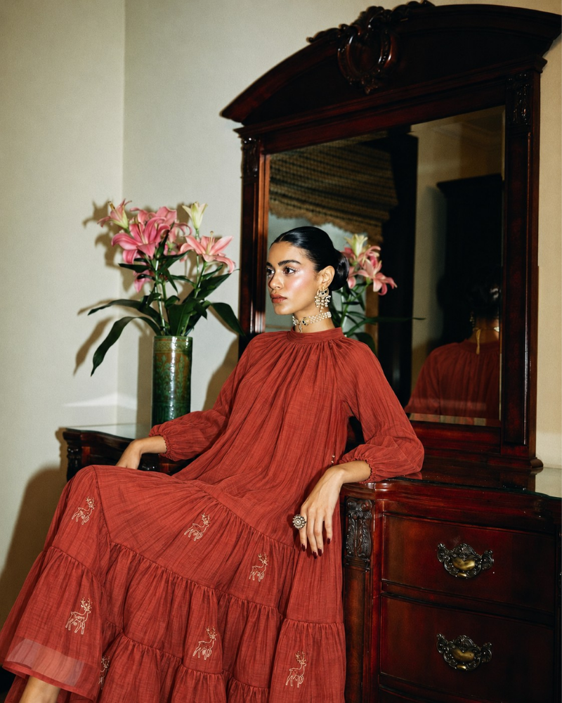 Hirini Dress