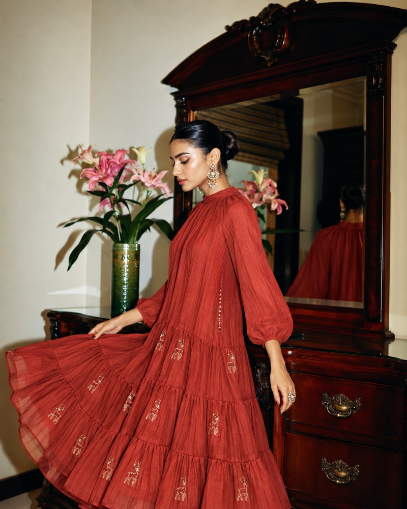 Hirini Dress