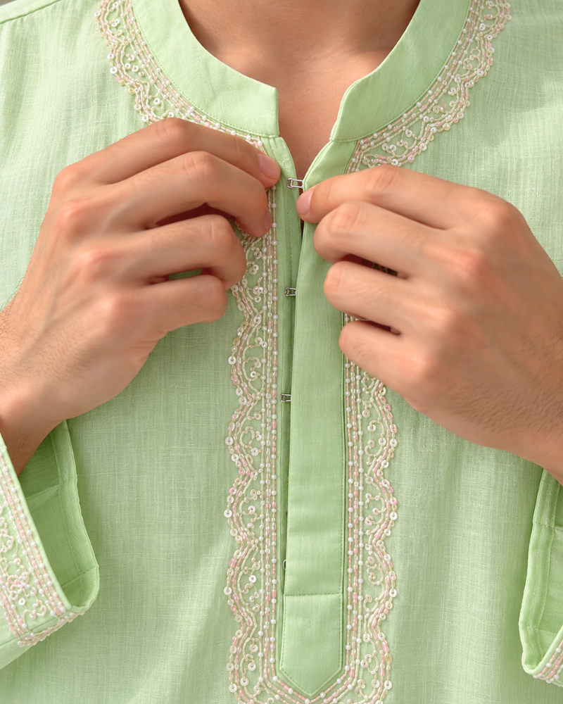 Shray Hara Kurta