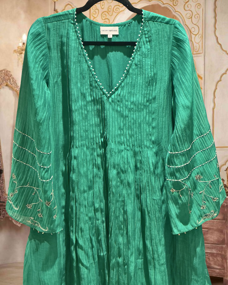 Maahi Panna Dress