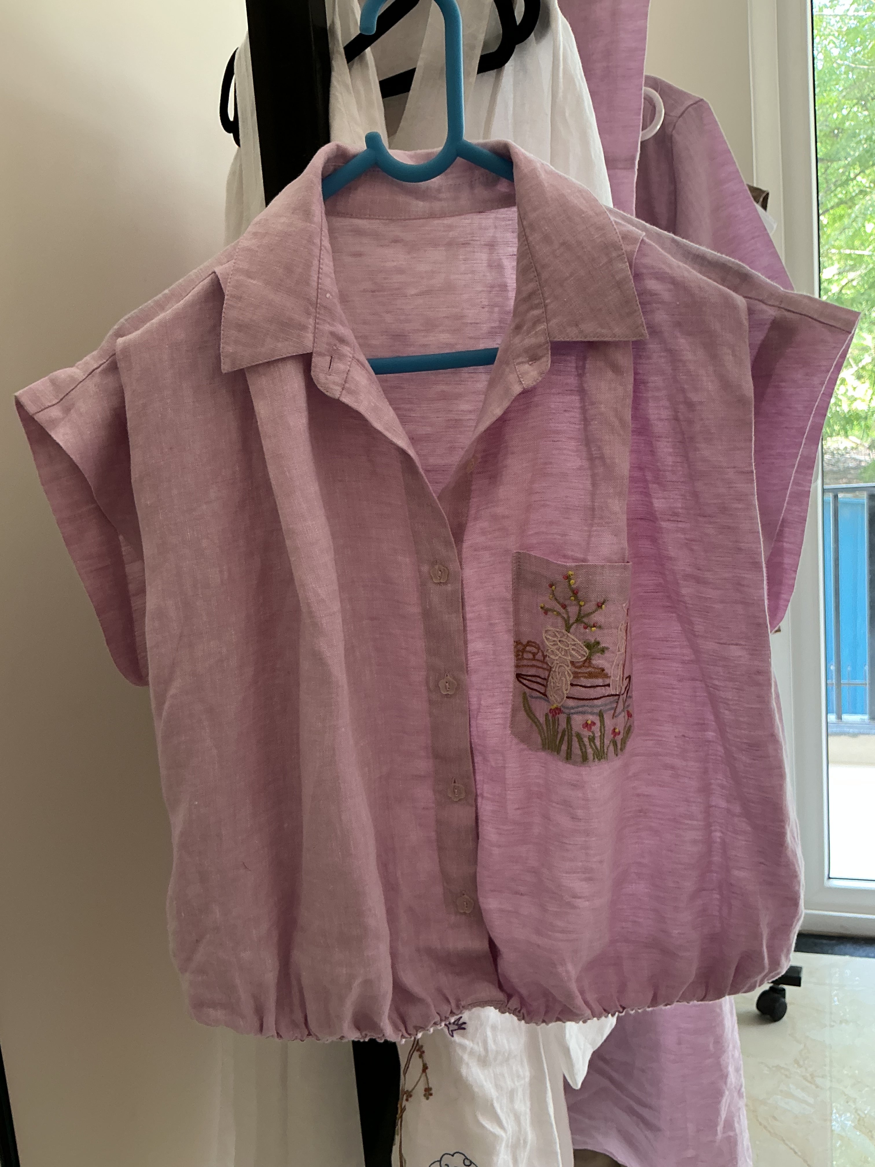Bottom elastic top
